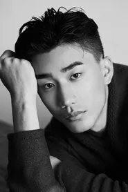 Ảnh diễn viên Lý Tuân Hiên