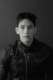 Ảnh diễn viên 육준서