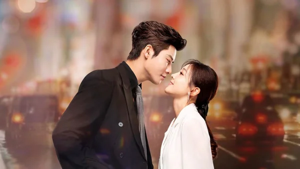 Cô Ấy Đạp Gió Mà Tới (She Rides the Wind)